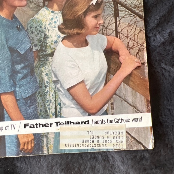 Saturday Evening Post Magazine October 12,1963, Nixon, Vintage - Picture 9 of 11